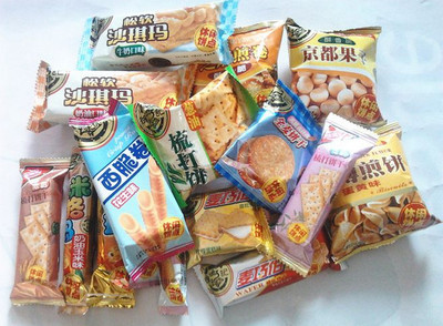 俏食客休闲食品